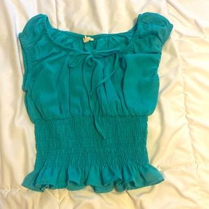 Size S Green fall cute dress shirt!